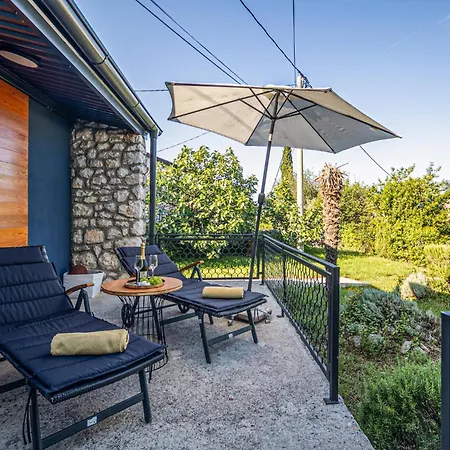 Сasa de vacaciones In With Wifi Brseč